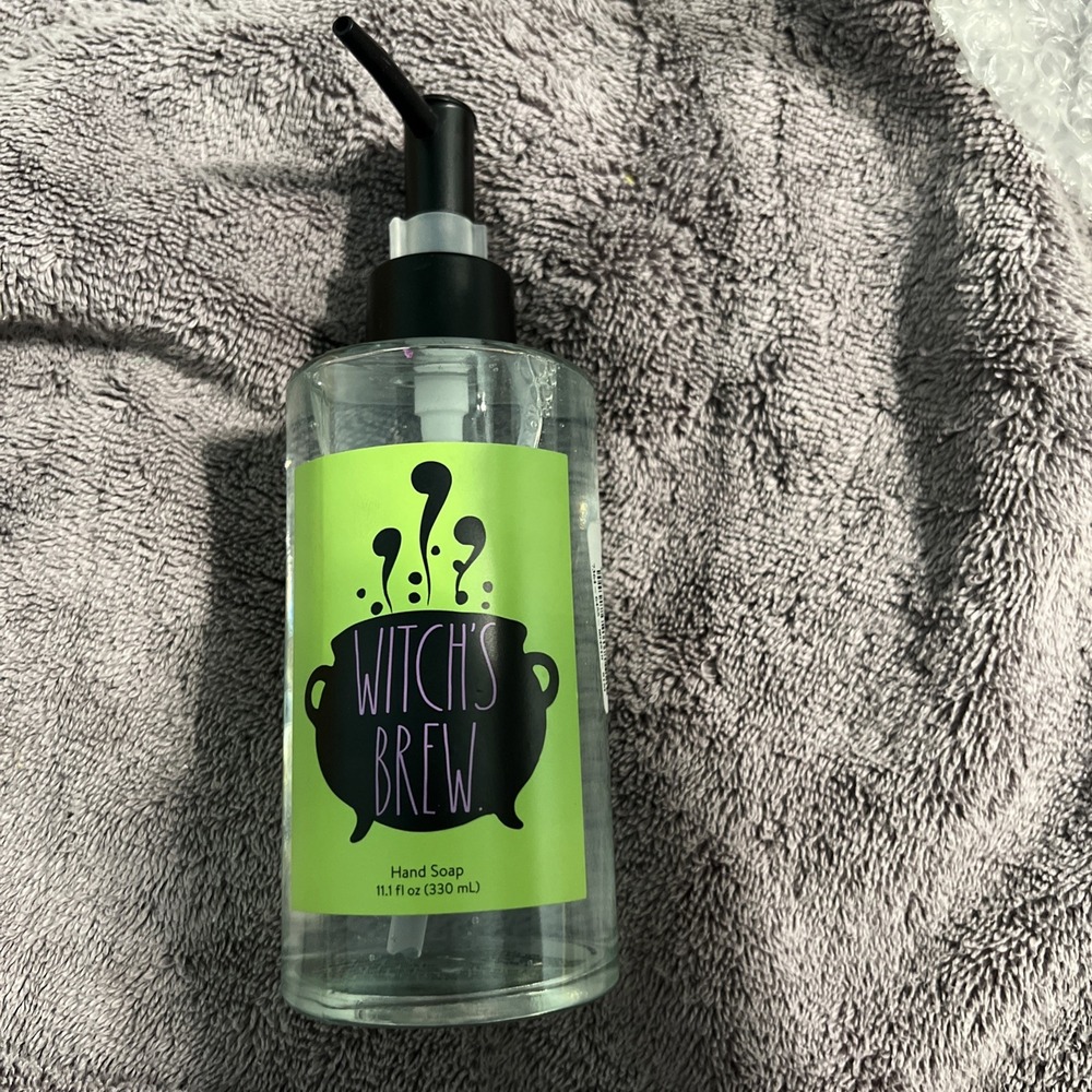 Rae Dunn Witch's Brew Hand Soap Cranberry Apple Halloween Decor Rare